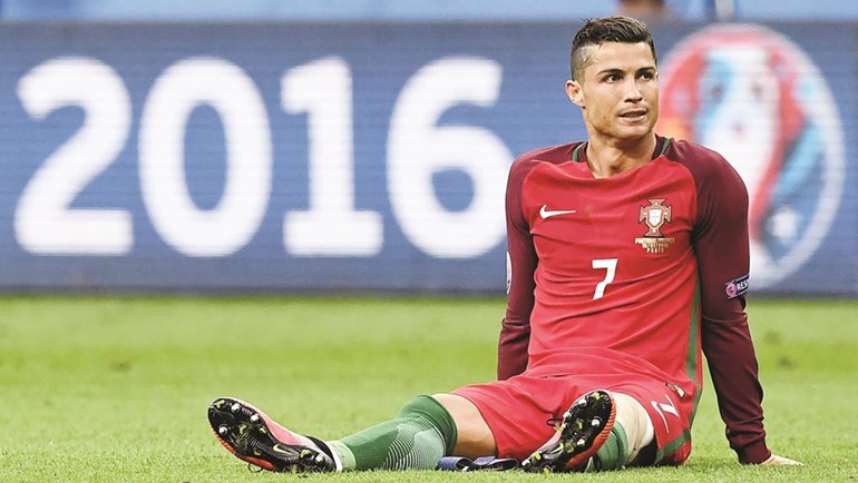 الاصابة اثناء اليورو ابعدت رونالدو عن السوبر الاوروبي امام اشبيلية