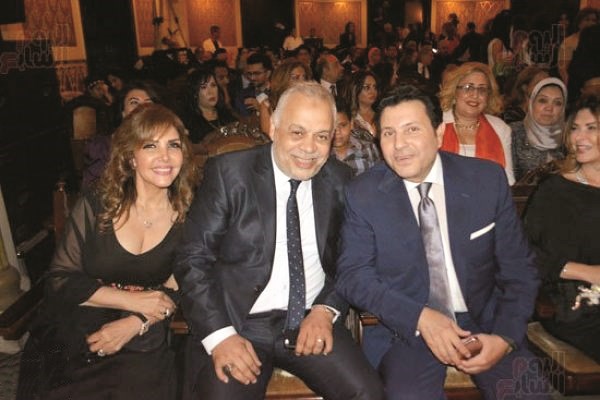نقيب الموسيقيين هاني شاكر ونقيب الفنانين اشرف زكي ونادية مصطفى