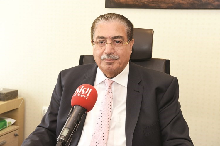 منذر ناجيا ﻿