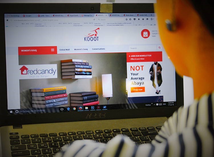 سيدة أعمال كويتية: نمو معدلات التسوق الإلكتروني في المنطقة 59%