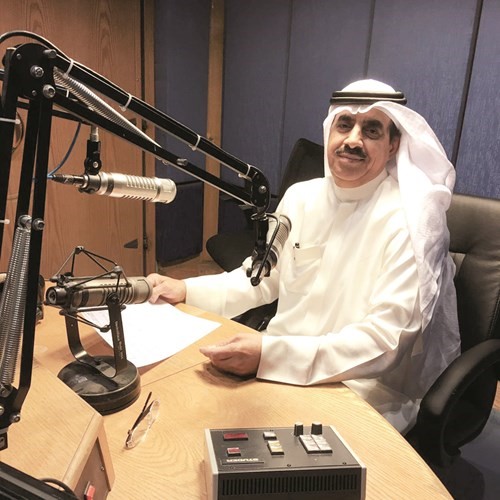 الشاعر والمذيع القدير حيدر الهزاع﻿