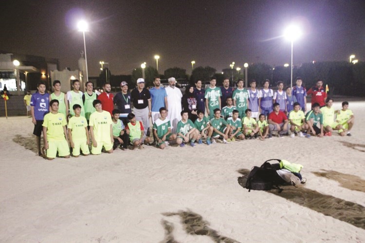 مجموعة من الفرق المشاركة مع اللجنة المنظمة 