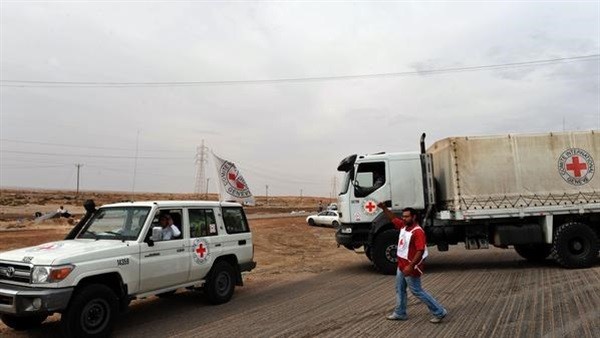 «الصليب الأحمر»: نازحو العراق سيصلون  إلى مليون مع اقتحام الموصل