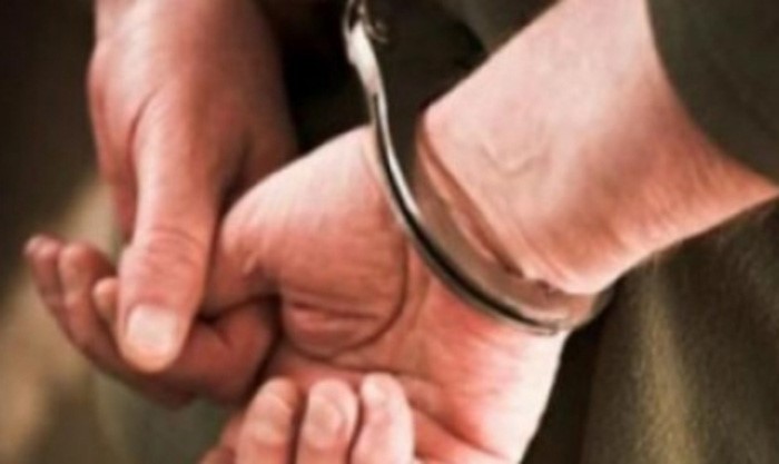 صورة الشرطية السويدية التي قبضت على اللص بـ"البكينى " تشعل مواقع التواصل 
