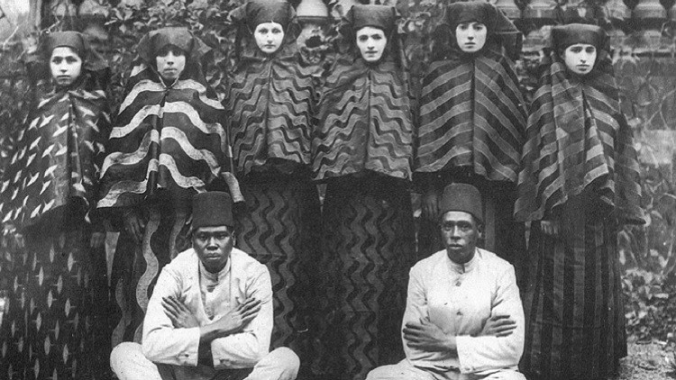 بالصور.. شاهد العالم الإسلامي في عهد آخر سلطان عثماني 