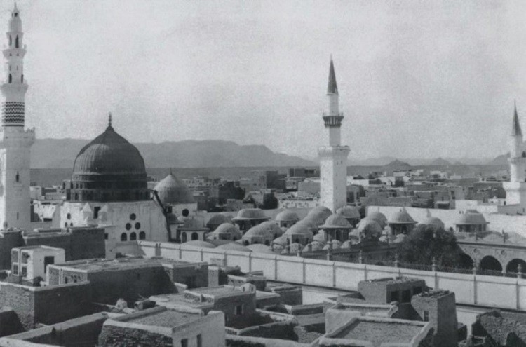 بالصور.. شاهد العالم الإسلامي في عهد آخر سلطان عثماني 