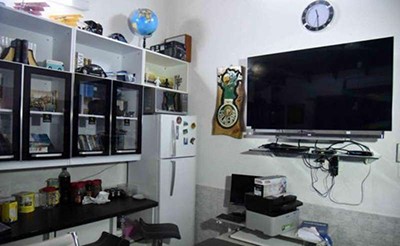 بالصور.. مفاجأة تصعق شرطة باراجواي في زنزانة زعيم مخدرات