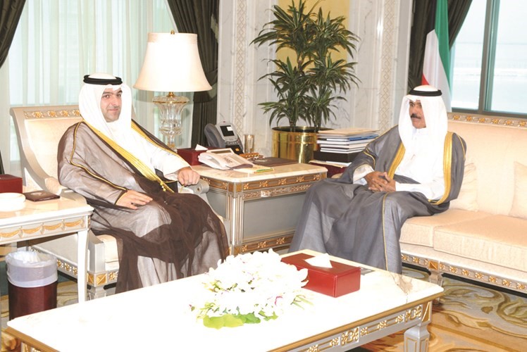 سمو ولي العهد الشيخ نواف الاحمد مستقبلا ياسر ابل ﻿