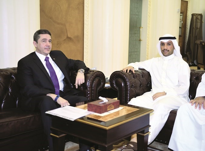 الرئيس الغانم مع السفير التركي﻿