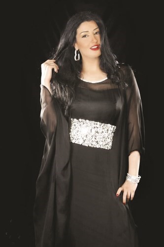 غادة عبد الرازق تردّ على شائعة «نفخ الوجه»