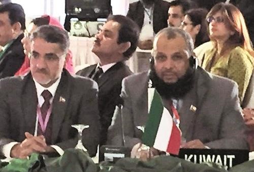 حمود الحمدان ود خليل عبدالله خلال الاجتماع