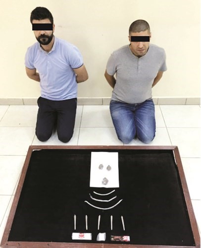 التونسي واللبناني وامامهما المضبوطات