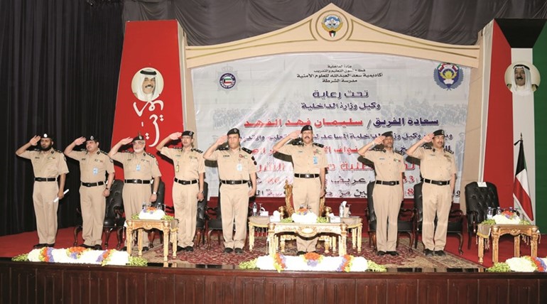 اللواء الشيخ فيصل النواف وكبار قيادات الاكاديمية 