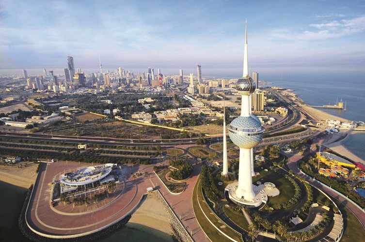 الإنفاق المفرط يفاقم الأزمة الاقتصادية ويعرقل مواجهتها