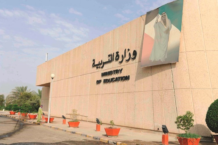 النجار لـ «الأنباء»: صرف رواتب المراسلين بشكل عاجل.. أو اتخاذ الإجراءات القانونية