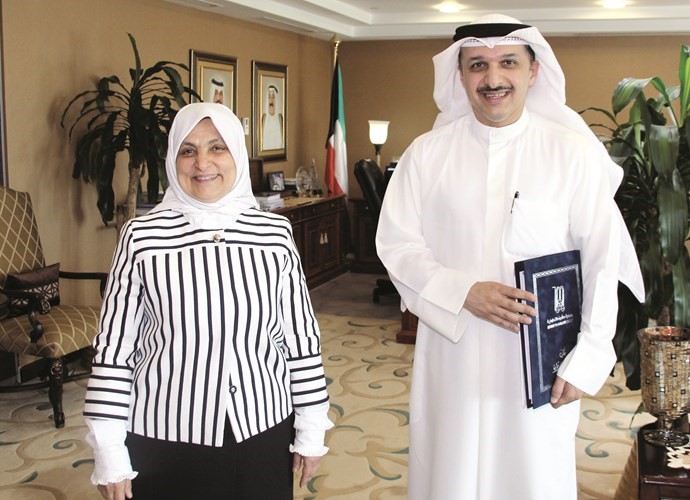الوزيرة هند الصبيح مستقبلة رئيس تعاونية مشرف عبدالرحمن القديري﻿