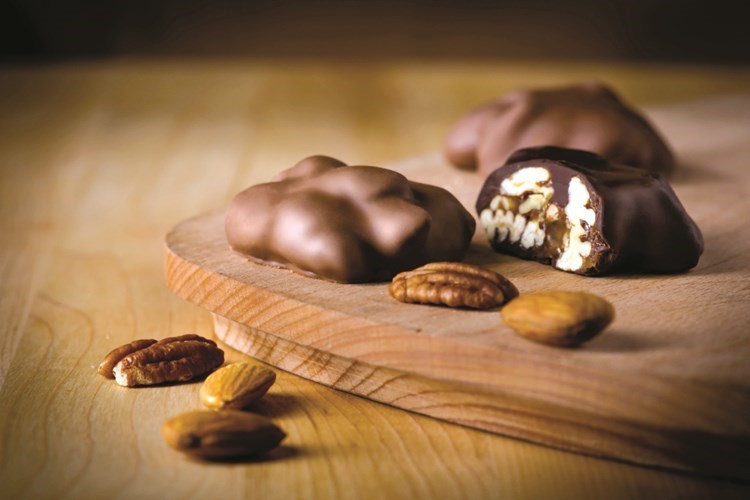 أول محل لشوكولا بريدج واتر الأميركية في «الأفنيوز»