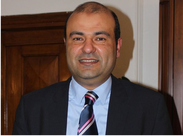 وزير التموين والتجارة الداخلية دخالد حنفي