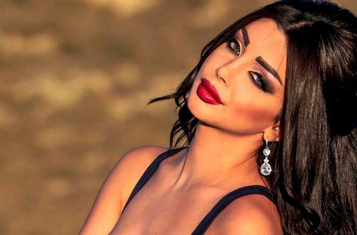  رولا يموت تفضح هيفاء بفيديو كليب تستطيع ان تطلق عليه  وانت مطمئن أنه "اباحي " 