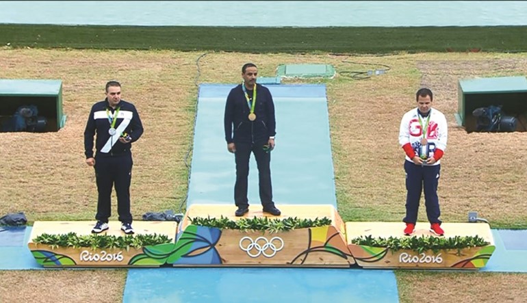 فهيد الديحاني على منصة التتويج