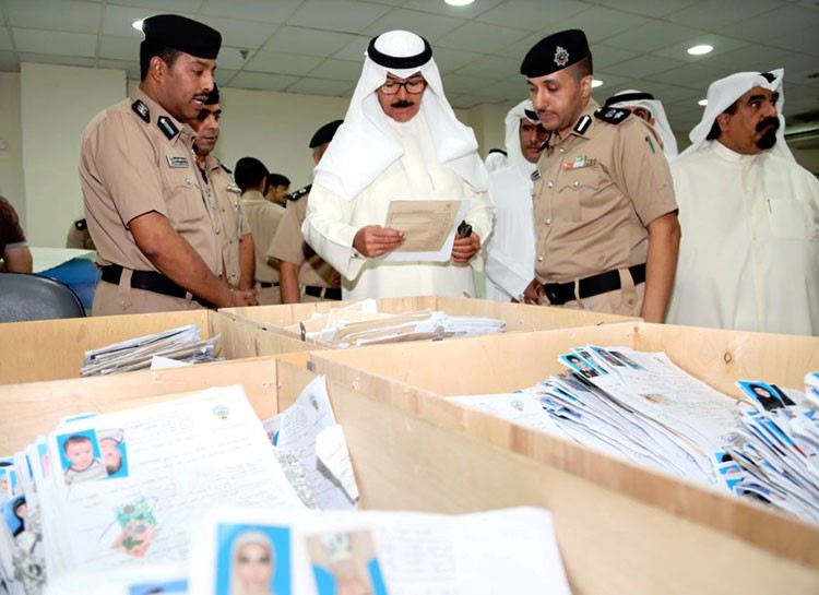 الخالد:  مكرمة أميرية بتجنيس 300 من أبناء الأرامل والمطلقات وأبناء وأحفاد المتجنسين تُعلن الأسبوع المقبل
