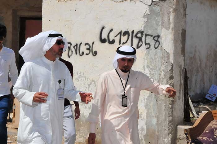  إتلاف طن من  المواد الغذائية المنتهية الصلاحية 
