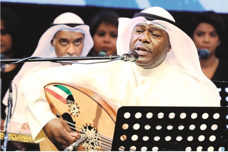 عبدالهادي الحمادي امتع الجمهور باجمل الاغانيكونا﻿