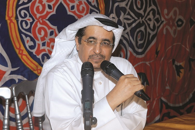 الكاتب بدر محارب