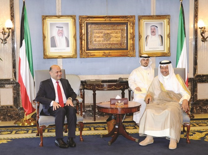 سمو رئيس الوزراء الشيخ جابر المبارك مستقبلا د ماجد النصراوي﻿