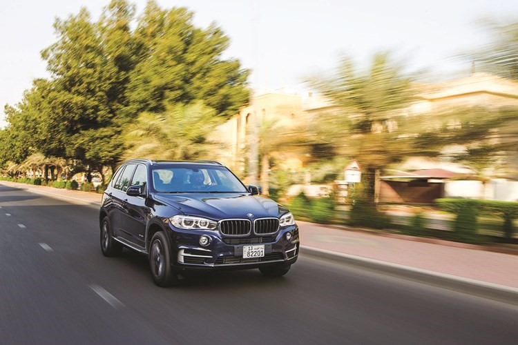 «الغانم»: كفالة وصيانة 5 سنوات على سيارات «BMW»
