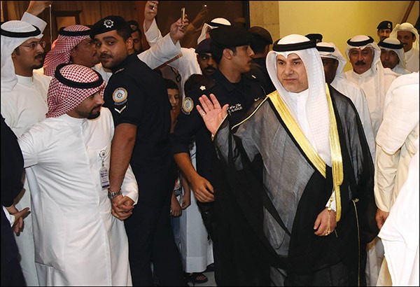 رئيس مجلس الامة بالانابة عبدالله التميمي في استقبال البطل الرشيدي