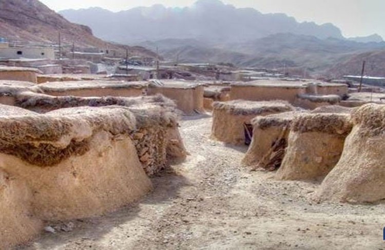 بالصور.. اكتشاف قرية للأقزام على الحدود الإيرانية - الأفغانية