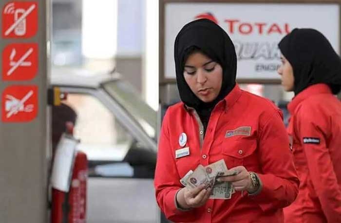 بالصور.. المرأة تغزو ميدان العمل بـ 