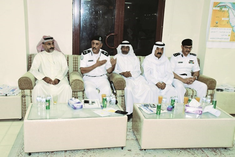 اللواء زهير النصرالله خلال لقائه مع اعضاء اتحاد الصيادين ﻿