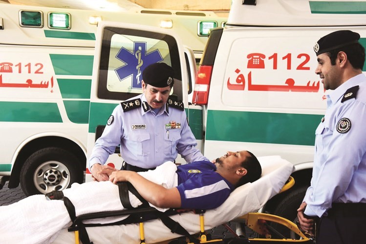 الفريق المكراد والرائد الجعيدي خلال وداع المكيمي ﻿