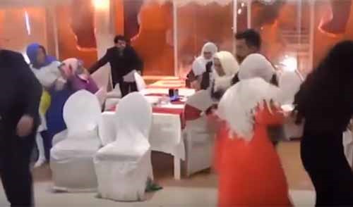 بالفيديو.. لحظة وقوع انفجار قرب حفل زفاف في تركيا اسفر عن 9 قتلى في هجومين
