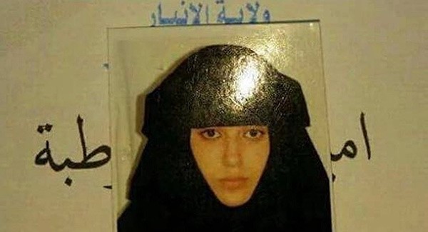 بالصور.. عقد زواج طفلة عراقية من "داعشي"