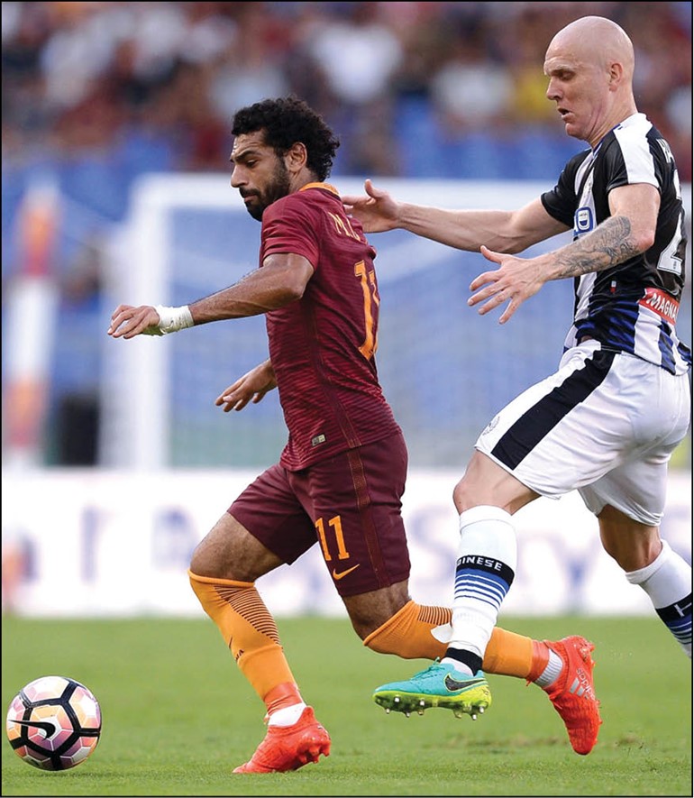 محمد صلاح واصل تالقه وسجل احد اهداف روما