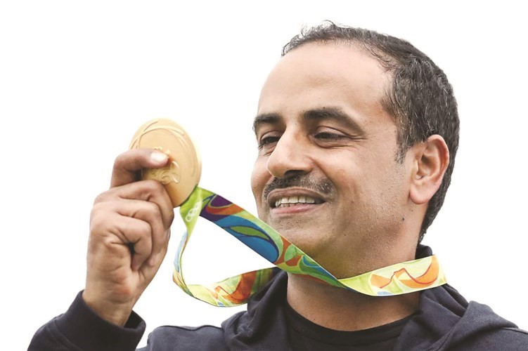 البطل فهيد الديحاني ظفر بالميدالية الذهبية الاولى للكويت