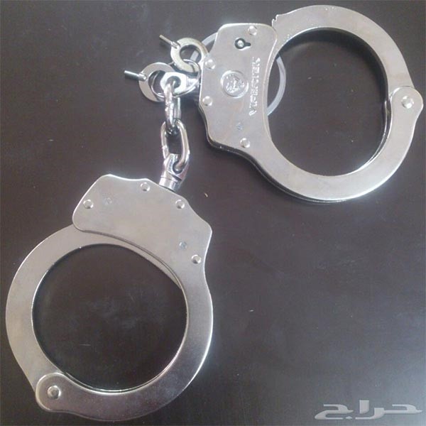 العثور على 147 قنينة خمر مستوردة ومحلية بحوزة آسيويين في السالمية