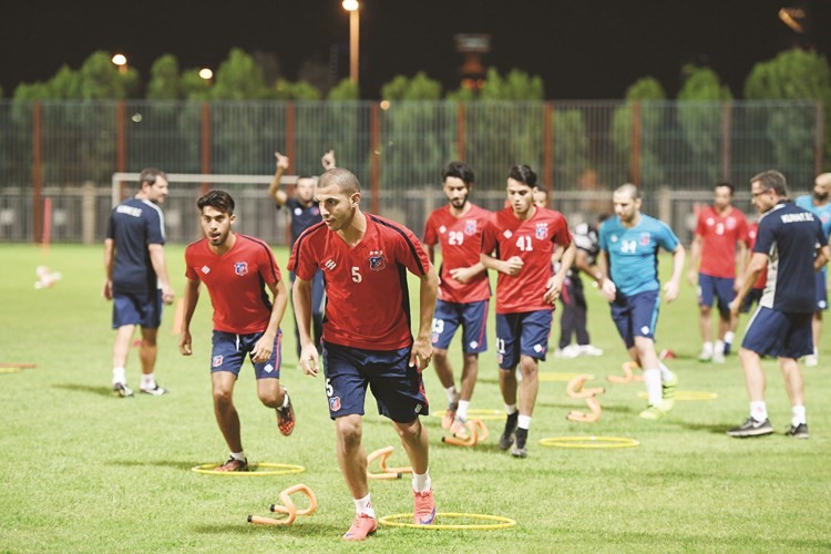 تدريبات الابيض تنطلق مرة اخرى ﻿