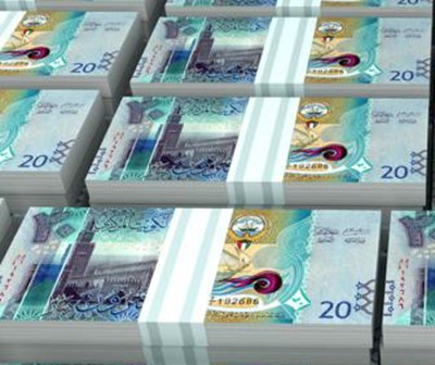 مواطن يتهم سيدة على اسم ممثلة عالمية بالنصب عليه بـ 10 آلاف دينار