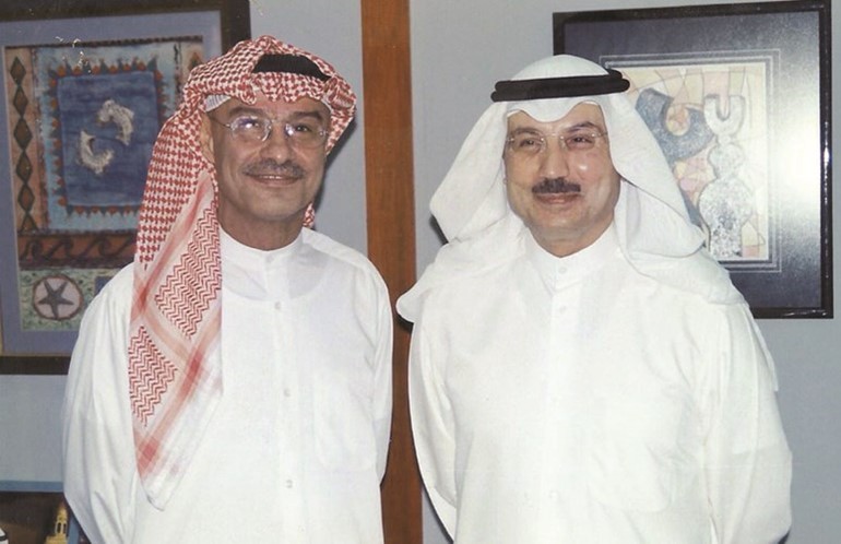 عبد الحميد الشطي مع وزير التربية السابق مساعد الهارون﻿