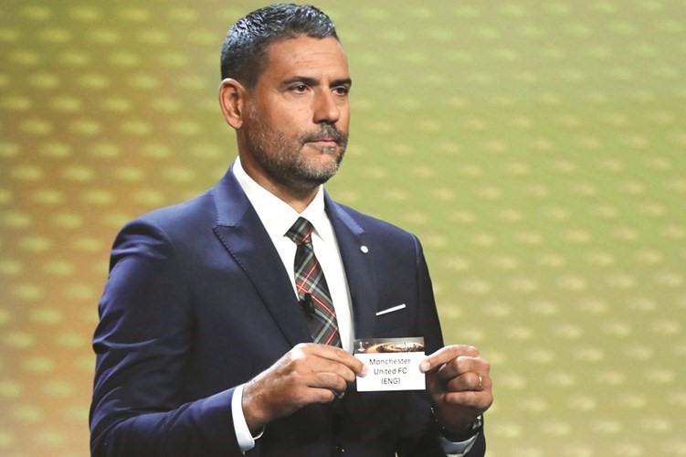 الاسباني بالوب خلال قرعة يوروبا ليغ