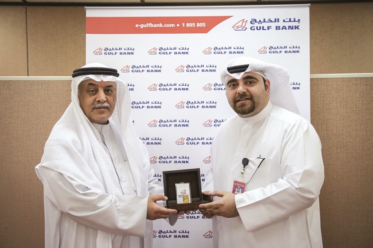 «الخليج» يعلن فائزي حملة «أنفق واربح الذهب»