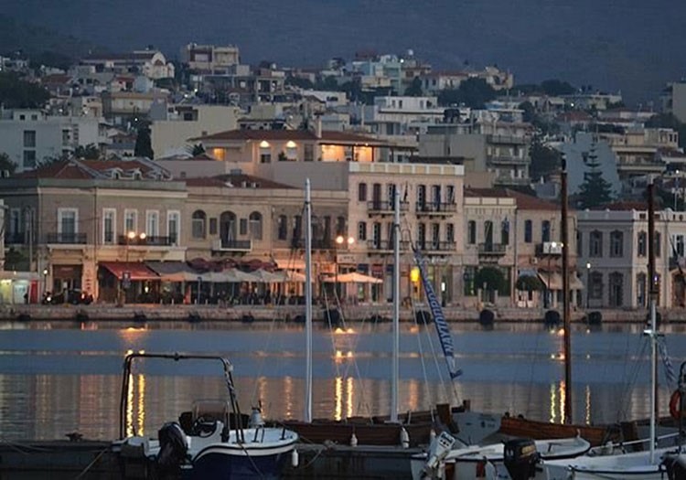 ما قصة جزيرة "تشيوس" التي تنازلت عنها مصر لليونان والتي تعد احدى اجمل جزر العالم