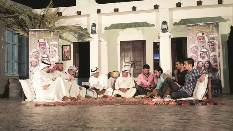 الفرج مع نجوم البيدار ومنتج العمل بندر طلال السعيد والمذيع خالد شاهر