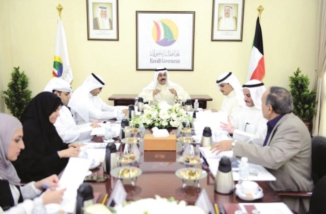 الفريق اول مالشيخ احمد النواف خلال اجتماعه مع ماحمد المنفوحي
