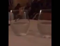 بالفيديو... مطعم فرنسي يرفض خدمة المسلمين لأنهم "إرهابيون"