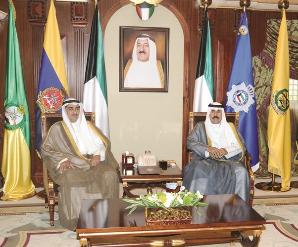 سمو ولي العهد الشيخ نواف الاحمد مستقبلا د يوسف العلي